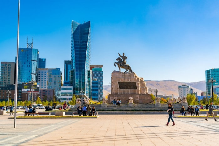 Улаанбаатарт өдөртөө 24 хэм дулаан